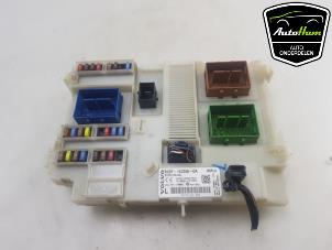 Used Fuse box Volvo S60 II (FS) 2.0 D3 20V Price € 75,00 Margin scheme offered by AutoHam