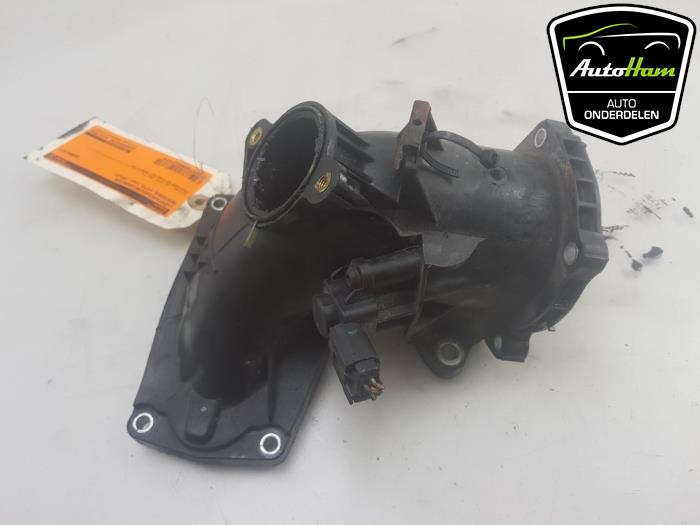 Luftmengenmesser van een Mercedes-Benz Vito (639.6) 2.2 110 CDI 16V Euro 5 2012