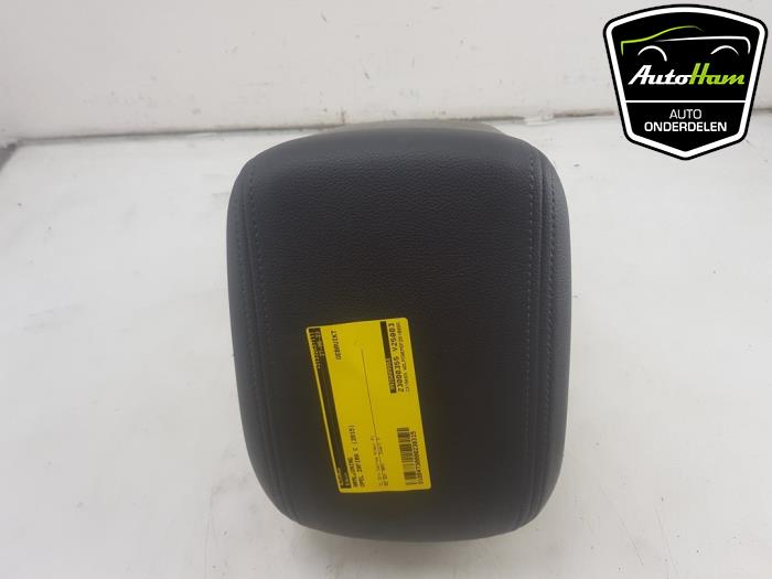 Armrest from a Opel Zafira Tourer (P12) 2.0 CDTI 16V 130 Ecotec 2015