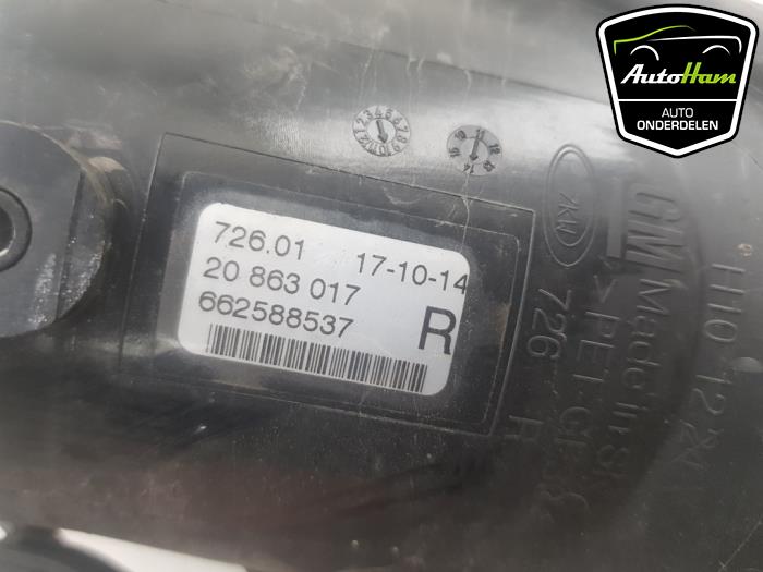 Fog light, front right from a Opel Zafira Tourer (P12) 2.0 CDTI 16V 130 Ecotec 2015