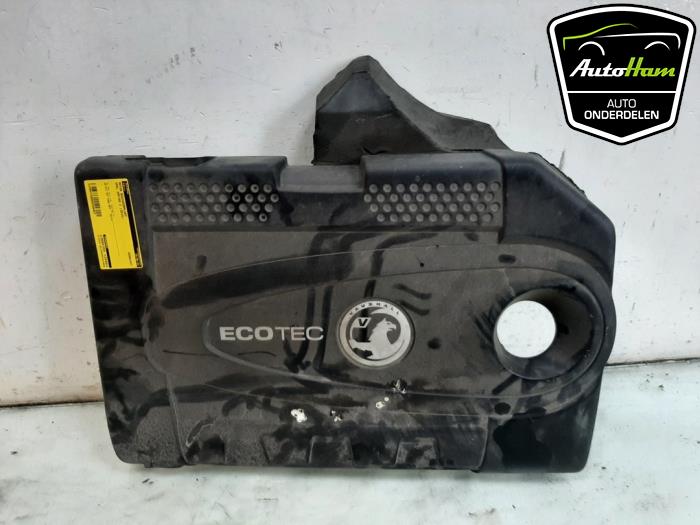 Engine protection panel from a Opel Zafira Tourer (P12) 2.0 CDTI 16V 130 Ecotec 2015
