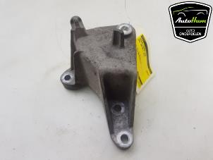 Used Gearbox mount Opel Zafira Tourer (P12) 2.0 CDTI 16V 130 Ecotec Price € 20,00 Margin scheme offered by AutoHam