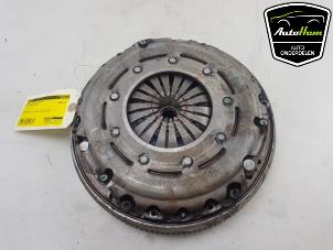 Used Dual mass flywheel Opel Corsa F (UB/UH/UP) 1.2 Turbo 12V 100 Price € 175,00 Margin scheme offered by AutoHam