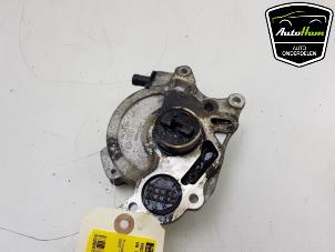 Used Brake servo vacuum pump Volkswagen Touran (1T3) 1.6 TDI 16V Price € 25,00 Margin scheme offered by AutoHam