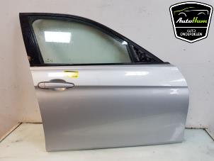 Używane Drzwi prawe przednie wersja 4-drzwiowa BMW 3 serie (F30) 330e Cena na żądanie oferowane przez AutoHam