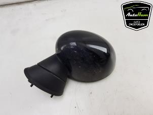 Used Wing mirror, left Mini Mini (F55) 1.5 12V Cooper Price € 100,00 Margin scheme offered by AutoHam