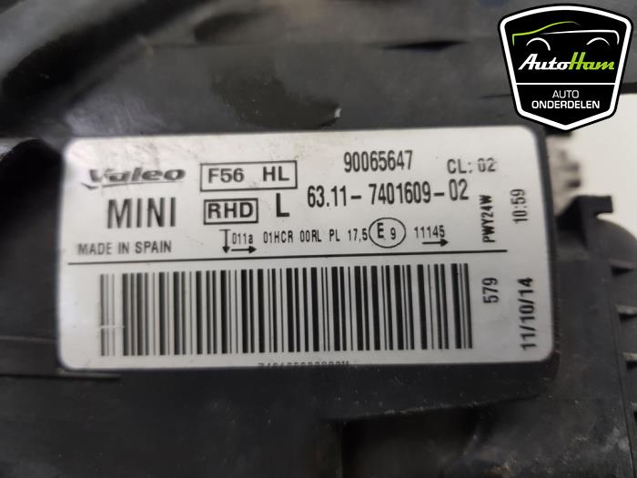 Faro izquierda de un MINI Mini (F55) 1.5 12V Cooper 2015
