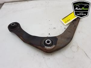 Used Front wishbone, left Peugeot 206 (2A/C/H/J/S) 1.1 XN,XR Price € 35,00 Margin scheme offered by AutoHam