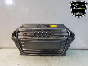 Used Grille Audi A3 Limousine (8VS/8VM) 2.0 TDI 16V Price on request offered by AutoHam