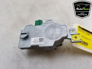 Used Electronic ignition key Volvo V70 (BW) 2.4 D 20V Price € 30,00 Margin scheme offered by AutoHam