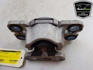 Used Gearbox mount Volvo V70 (BW) 2.4 D 20V Price € 25,00 Margin scheme offered by AutoHam