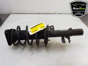 Used Front shock absorber, right Ford Focus 3 1.0 Ti-VCT EcoBoost 12V 125 Price € 40,00 Margin scheme offered by AutoHam