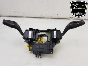 Used Steering column stalk Ford Focus 3 1.0 Ti-VCT EcoBoost 12V 125 Price € 40,00 Margin scheme offered by AutoHam