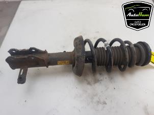 Used Front shock absorber, right Opel Zafira Tourer (P12) 2.0 CDTI 16V 130 Ecotec Price € 75,00 Margin scheme offered by AutoHam