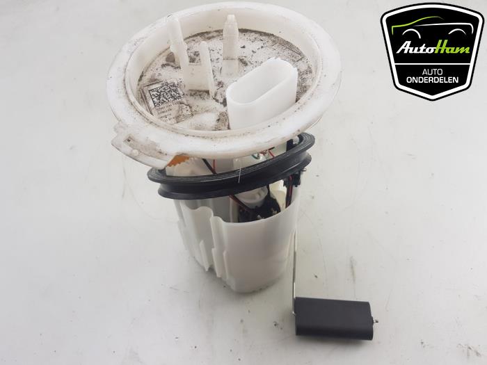 Pompe essence d'un Skoda Fabia III Combi (NJ5) 1.0 12V Greentech 2019