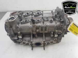 Used Cylinder head Volkswagen Golf VII Variant (AUVV) 1.5 TSI Evo BMT 16V Price on request offered by AutoHam