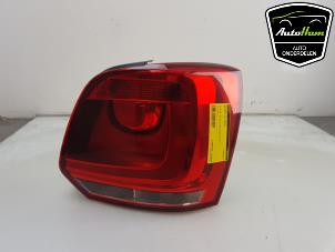 Used Taillight, right Volkswagen Polo V (6R) 1.2 TDI 12V BlueMotion Price € 30,00 Margin scheme offered by AutoHam
