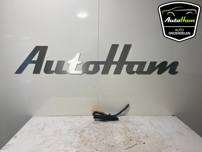 Używane Spryskiwacz reflektorów Mini Mini Open (R57) 1.6 16V Cooper S Cena € 22,50 Procedura marży oferowane przez AutoHam