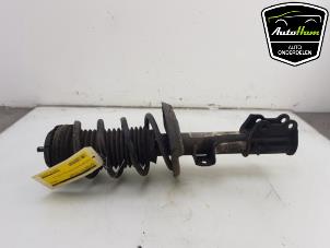 Used Front shock absorber, right Alfa Romeo MiTo (955) 1.4 Multi Air 16V Price € 40,00 Margin scheme offered by AutoHam