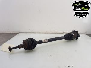 Used Front drive shaft, left Audi A4 Avant (B7) 2.0 TFSI 20V Quattro Price € 50,00 Margin scheme offered by AutoHam
