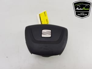 Usagé Airbag gauche (volant) Seat Leon (1P1) 2.0 TDI 16V FR Prix € 125,00 Règlement à la marge proposé par AutoHam