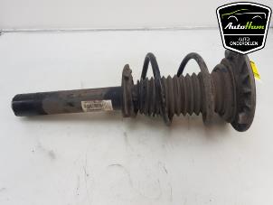 Used Front shock absorber, right Mini Mini (F55) 1.5 12V Cooper Price € 100,00 Margin scheme offered by AutoHam