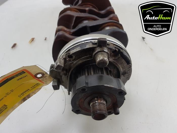 Vilebrequin d'un Volvo C70 (MC) 2.4 20V 2006