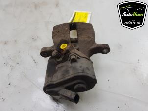 Used Rear brake calliper, left Volkswagen Passat Variant (3C5) 1.6 TDI 16V Bluemotion Price € 50,00 Margin scheme offered by AutoHam