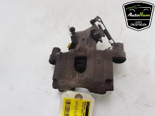 Used Rear brake calliper, left Toyota Yaris III (P13) 1.4 D-4D-F Price € 50,00 Margin scheme offered by AutoHam