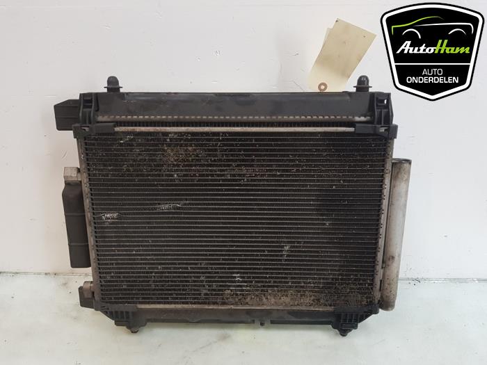 Cooling set from a Toyota Yaris III (P13) 1.4 D-4D-F 2016