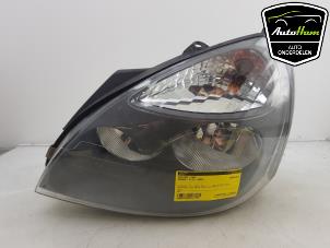 Used Headlight, left Renault Clio II (BB/CB) 1.5 dCi 80 Price € 60,00 Margin scheme offered by AutoHam