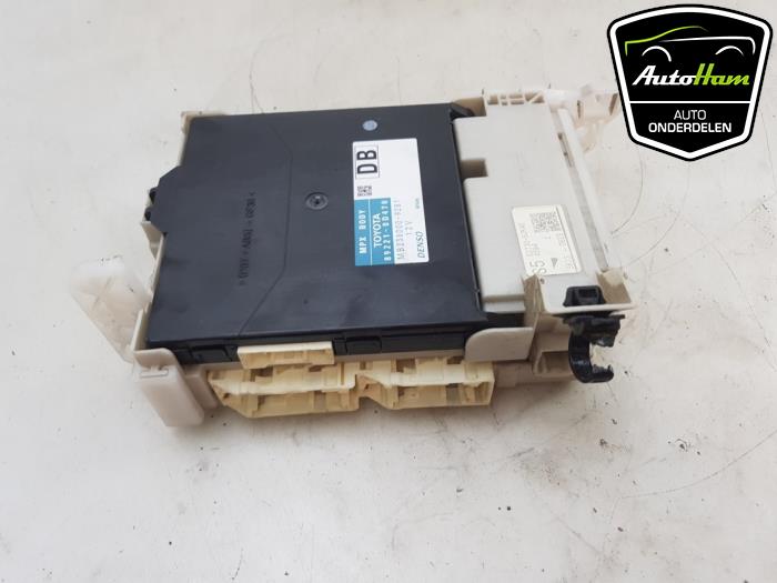 Used Body control computer Toyota Yaris III (P13) 1.4 D-4D-F Price € 75,00 Margin scheme offered by AutoHam