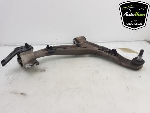 Used Front wishbone, right Mercedes A (W176) 1.6 A-180 16V Price € 75,00 Margin scheme offered by AutoHam