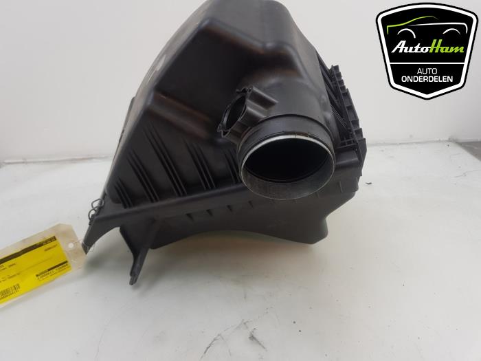 Begagnade Luftfilterhus BMW 5 serie Touring (E61) 525i 24V Pris € 30,00 Marginaltabell erbjuds av AutoHam