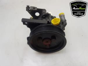 Used Power steering pump BMW 5 serie Touring (E61) 525i 24V Price € 50,00 Margin scheme offered by AutoHam