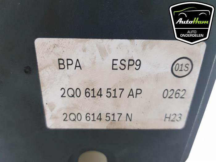 Bloc ABS d'un Seat Arona (KJX) 1.0 TSI 12V 2022