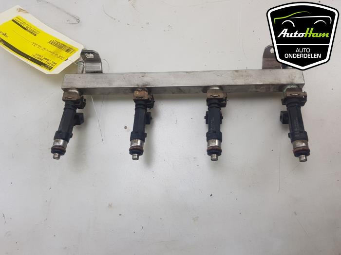 Fuel injector nozzle from a Opel Corsa E 1.4 16V 2015