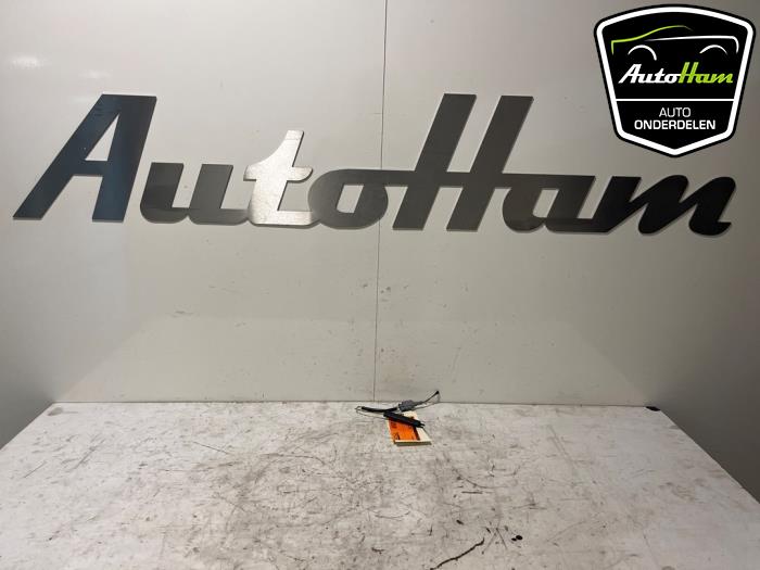 Używane Keyless Entry-Antena Renault Kadjar (RFEH) 1.6 dCi 4x4 Cena € 35,00 Procedura marży oferowane przez AutoHam