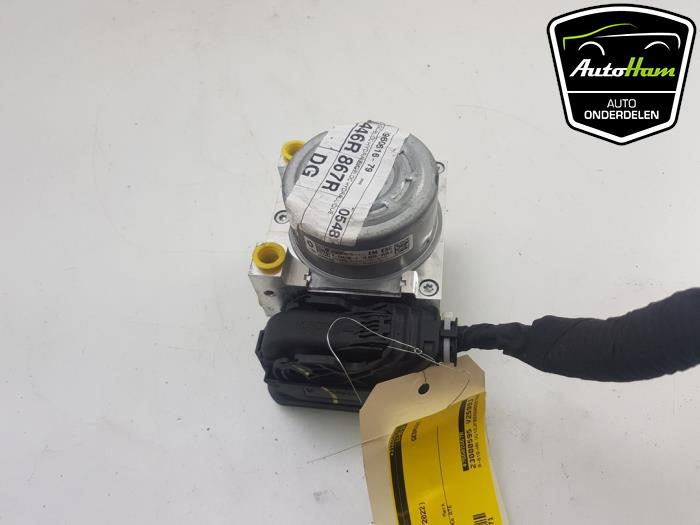 Używane Pompa ABS Dacia Sandero III 1.0 TCe 90 12V Cena € 125,00 Procedura marży oferowane przez AutoHam