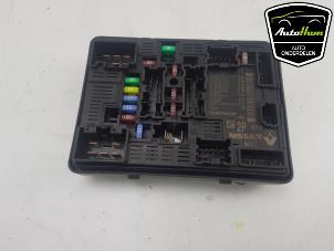 Used Fuse box Dacia Sandero III 1.0 TCe 90 12V Price on request offered by AutoHam