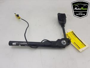 Used Seatbelt tensioner, right Opel Zafira Tourer (P12) 2.0 CDTI 16V 130 Ecotec Price € 100,00 Margin scheme offered by AutoHam