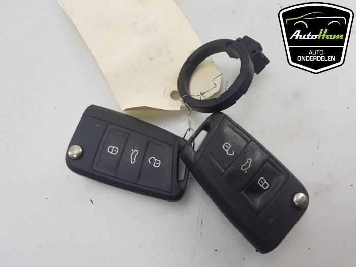 Schlüssel van een Seat Ibiza V (KJB) 1.0 TSI 12V 2017