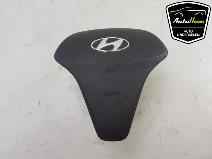 Left airbag (steering wheel) from a Hyundai iX20 (JC) 1.4i 16V 2013