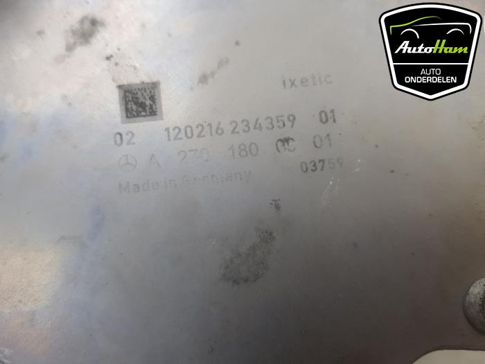 Bomba de vacío de servofreno de un Mercedes-Benz C (W205) C-180 1.6 16V 2016