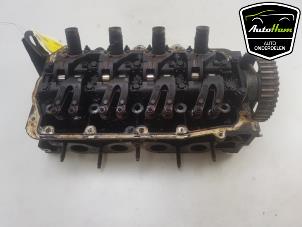 Used Cylinder head Renault Clio III (BR/CR) 1.2 16V TCe 100 Price € 200,00 Margin scheme offered by AutoHam