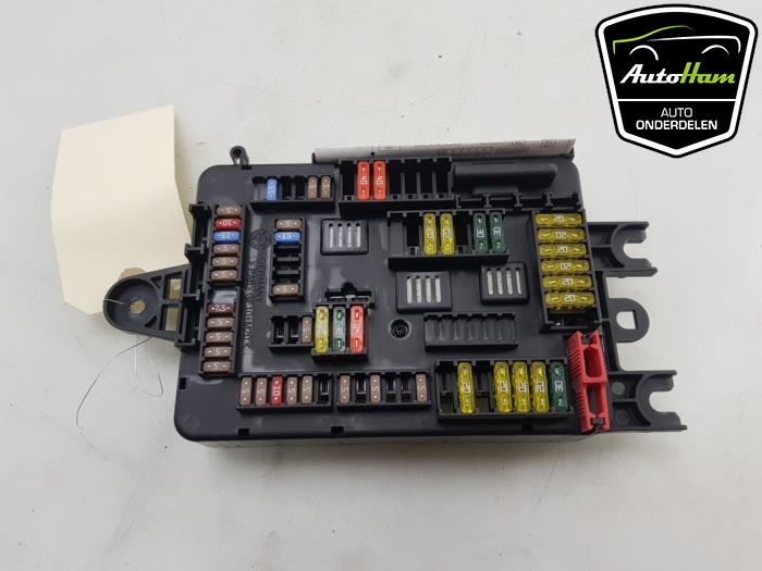 Fuse box BMW 3 serie 320i 1.6 16V EfficientDynamicsEdition - 9261110