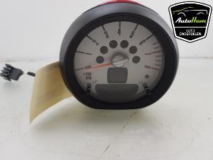 Usagé Tachomètre Mini Mini Open (R57) 1.6 16V Cooper S Prix € 30,00 Règlement à la marge proposé par AutoHam
