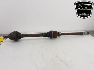 Used Front drive shaft, right Peugeot 3008 I (0U/HU) 1.6 16V THP 150 Price € 50,00 Margin scheme offered by AutoHam