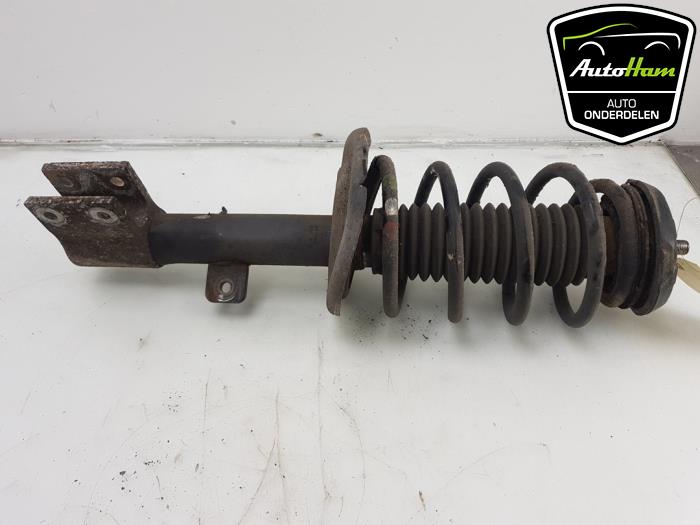 Stoßdämpfer links vorne Peugeot 3008 I 1.6 16V THP 150 - 5208E8 PSA