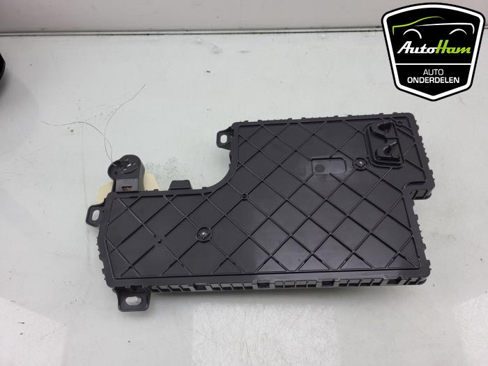 Body control computer Tesla Model 3 EV AWD - 110034000H 3D3